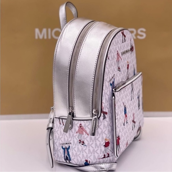 Michael Kors medium Backpack - Picture 7 of 9